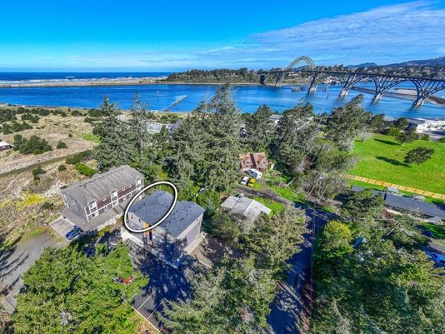 Condo for sale in Newport, Lincoln County