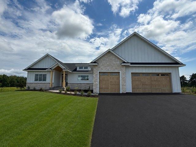 Townhouse for rent in Cedar, Minnesota