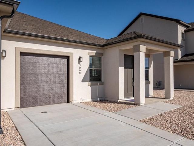 Townhouse for sale in Iron, Utah
