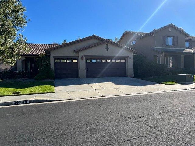 House for sale in Canyon Country, California