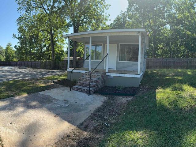 Commercial for rent in Ark