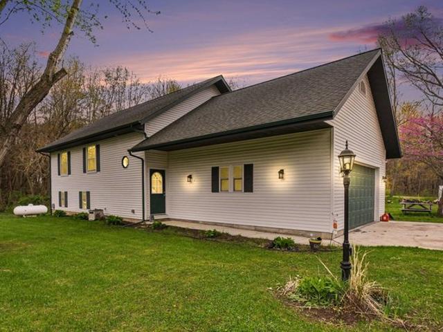 House for sale in Dowagiac, Michigan