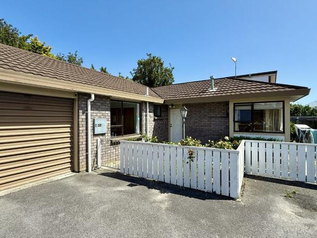 Apartment for rent in Naenae Central, Lower Hutt