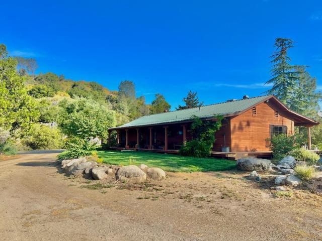 House for sale in North Fork, California