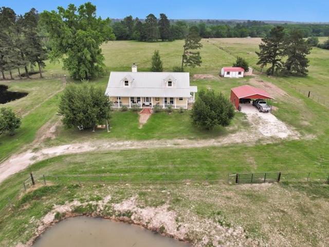 House for sale in Kennard, Texas