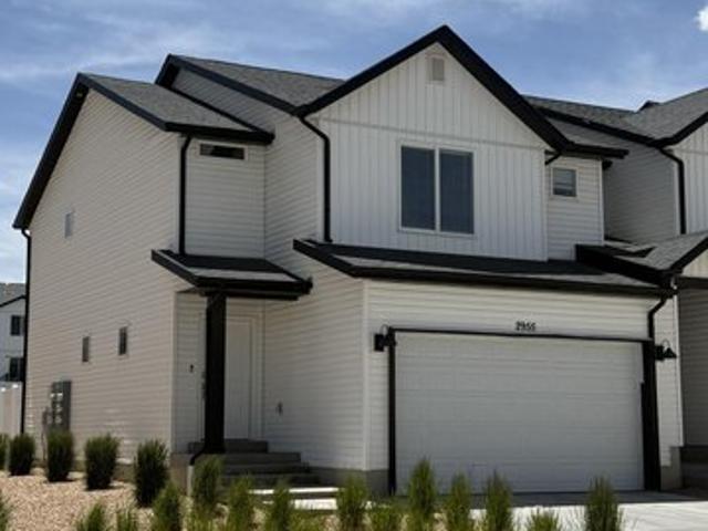 Townhouse for sale in Iron, Utah