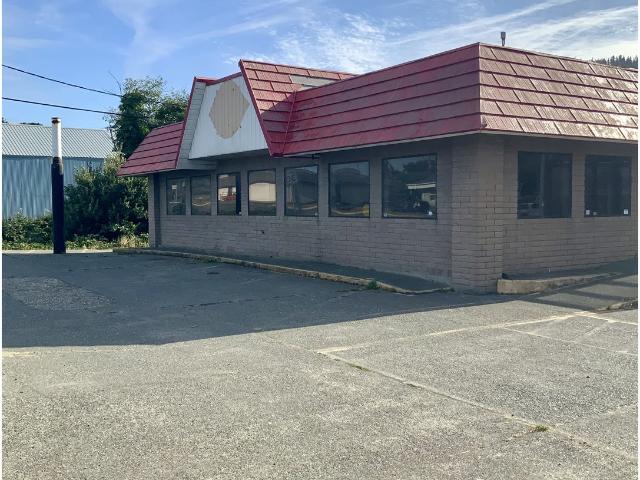 Commercial for sale in Oregonia