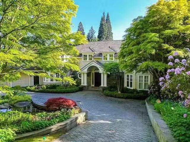 House for sale in Altamont, West Vancouver