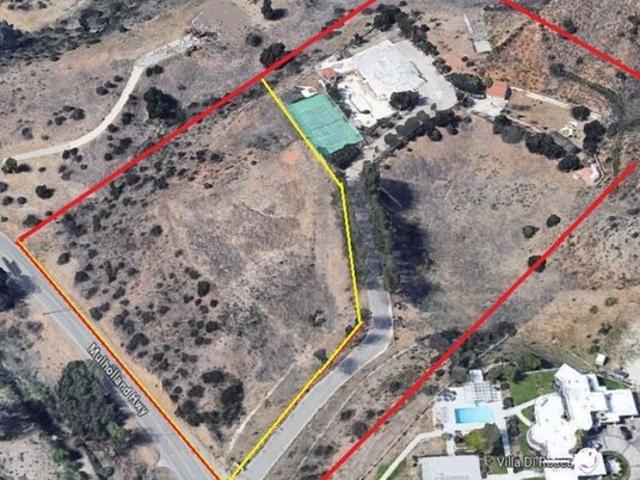 Land for sale in Agoura Hills, California
