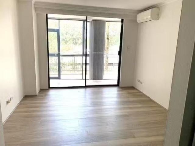 Apartment for rent in Eastlakes