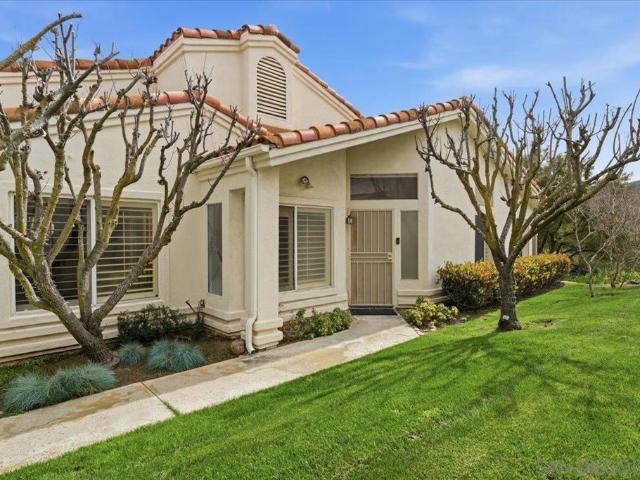 Townhouse for sale in Escondido, California