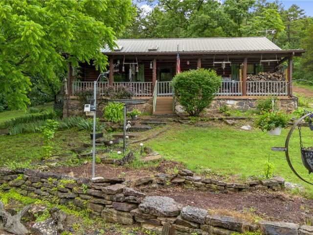 House for sale in Ark