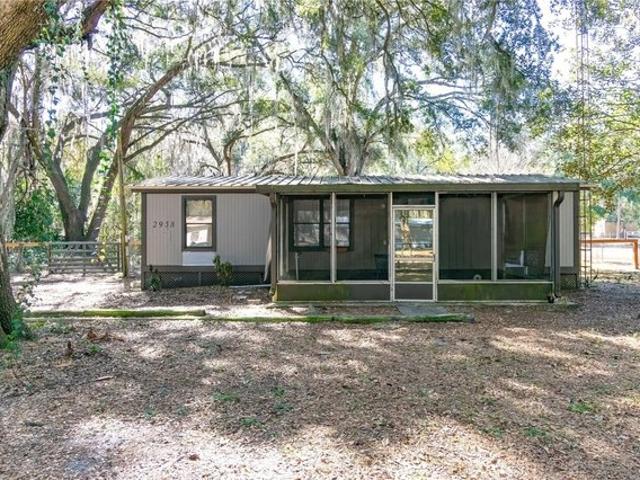 House for sale in Anthony, Florida