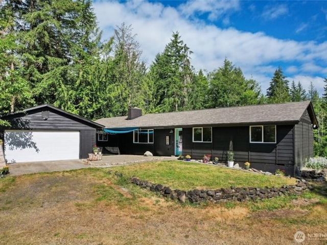House for sale in Seabeck, Washington