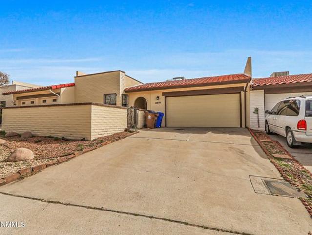Townhouse for sale in Dona Ana, New Mexico