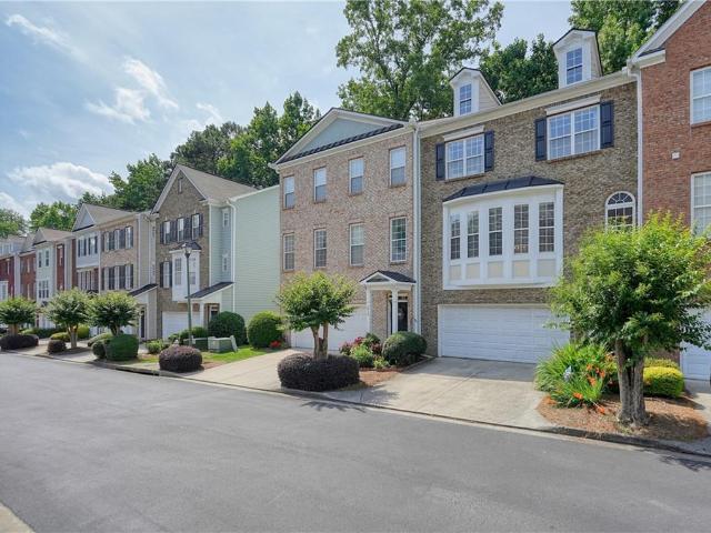 Townhouse for sale in Dunwoody, Georgia