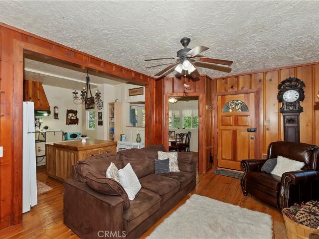 House for sale in Cedar Glen, California