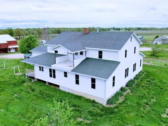 House for sale in La Plata, Missouri