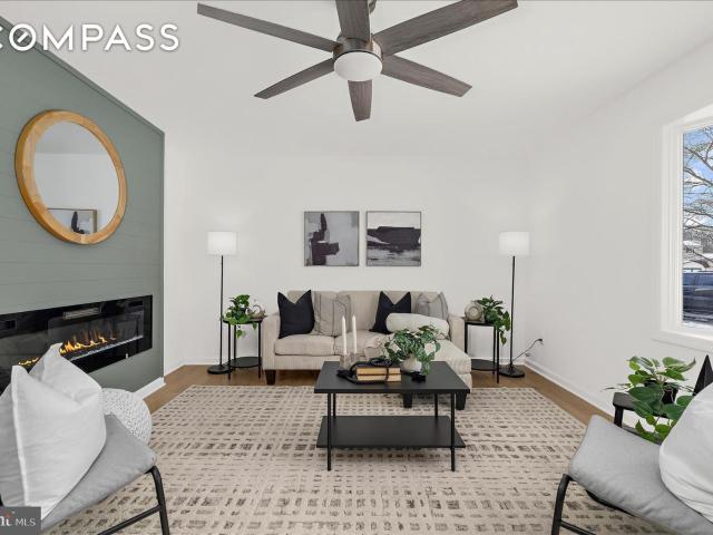 House for sale in Pasadena, Maryland