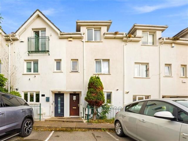 Terraced House for sale in Balbriggan, North Tipperary