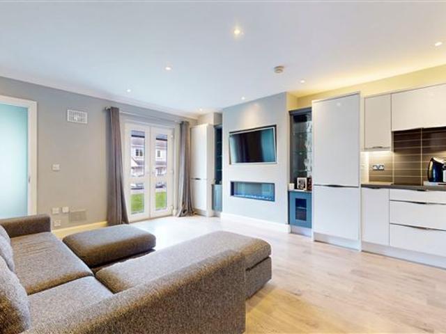 Apartment for sale in Bluebell, North Tipperary