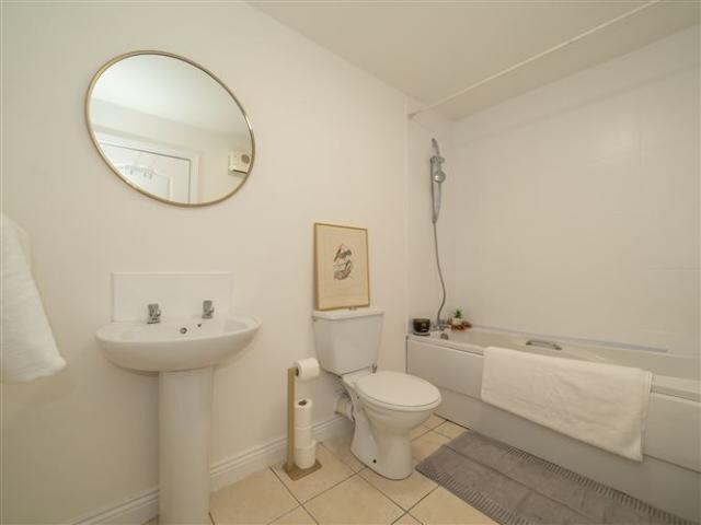 Apartment for sale in Bluebell, North Tipperary