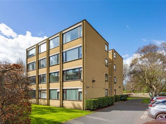 Apartment for sale in Bluebell, North Tipperary