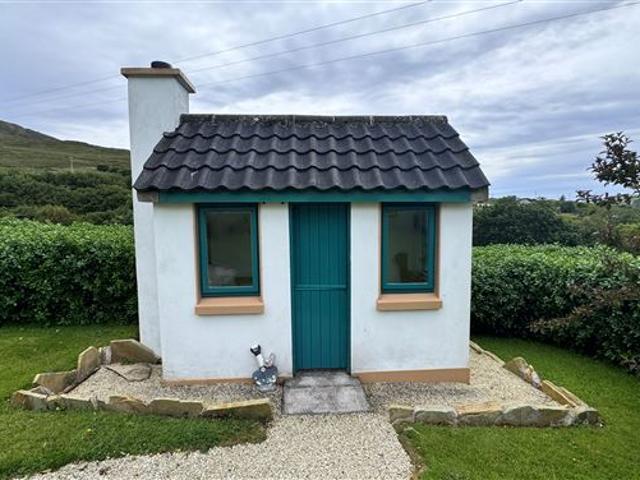 Detached House for sale in Bruckless, Ulster