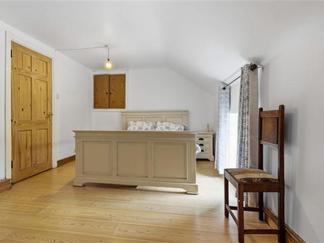 Terraced House for sale in Mullingar, North Tipperary