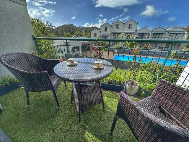 Townhouse for rent in Paremoremo