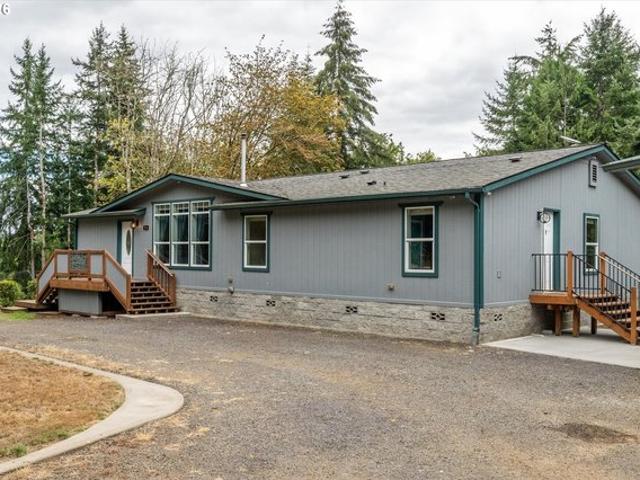 House for sale in Castle Rock, Washington
