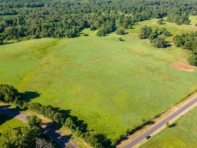House for sale in Wood, Texas