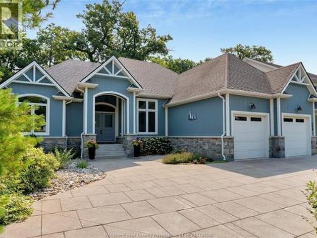 House for sale in Amherstburg, Ontario