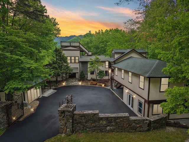 House for sale in Bryson City, North Carolina
