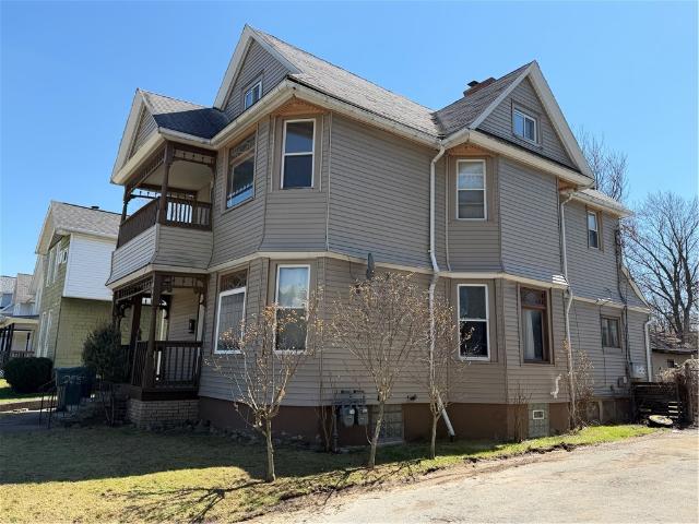 House for sale in Oak Hill, New York
