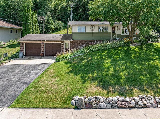 House for sale in Slinger, Wisconsin