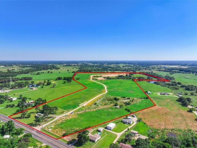 Property for sale in Como, Texas