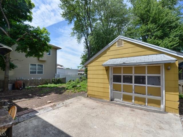 House for sale in Saddle Brook, New Jersey
