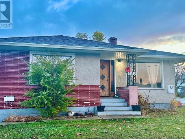 House for sale in Winfield, British Columbia