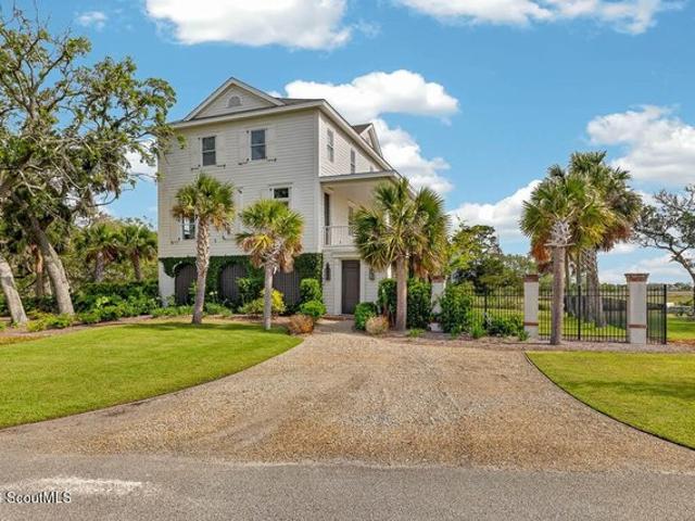 House for sale in Glynn, Georgia