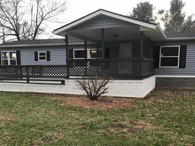 House for sale in Crittenden, Kentucky