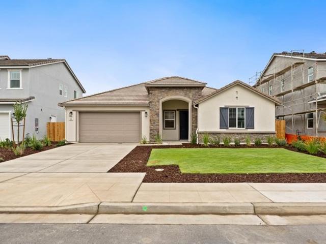 House for sale in Fowler, Fresno County