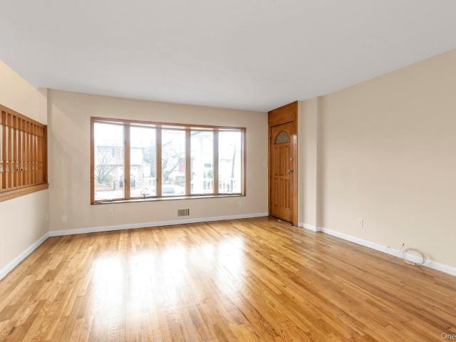 Property for rent in Nassau, New York