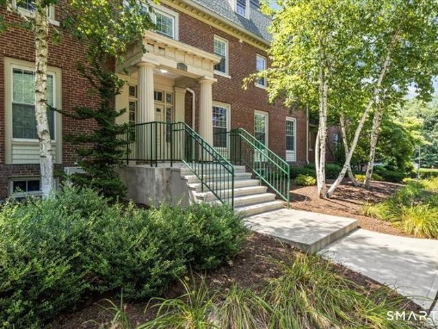 Condo for sale in Wethersfield, Connecticut