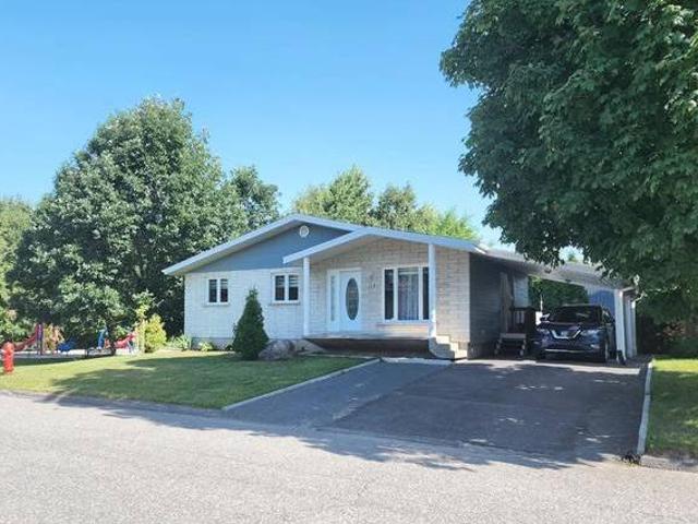 House for sale in Alma, Quebec