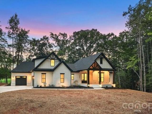House for sale in Mount Gilead, North Carolina