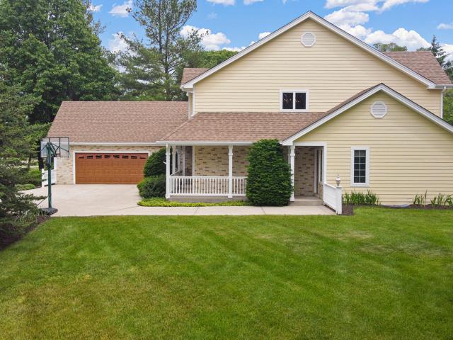 House for sale in Willow Ridge, Morris
