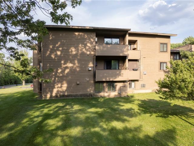 House for sale in Jamesville, New York