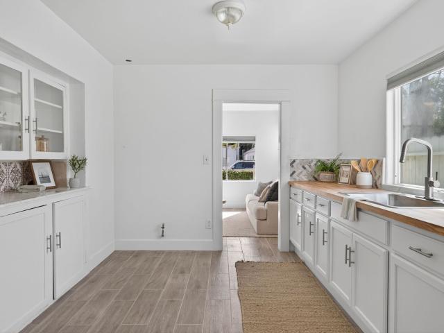 Duplex for sale in Ventura, California