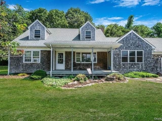 House for sale in Argyle, New York